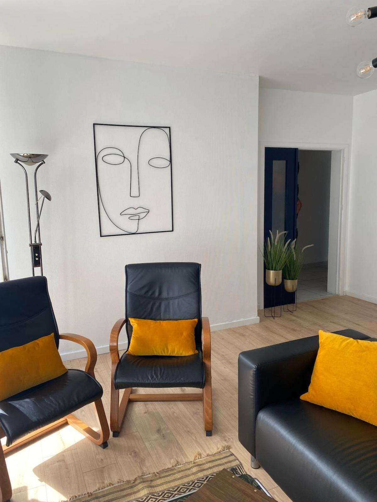 Appartement Lumineux, Idealement Situe - Enfants Bienvenus Namen Buitenkant foto