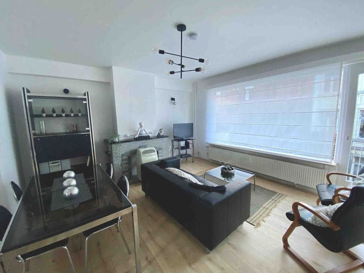 Appartement Lumineux, Idealement Situe - Enfants Bienvenus Namen Buitenkant foto