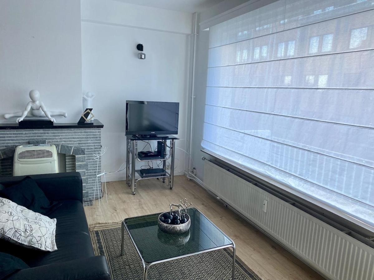 Appartement Lumineux, Idealement Situe - Enfants Bienvenus Namen Buitenkant foto