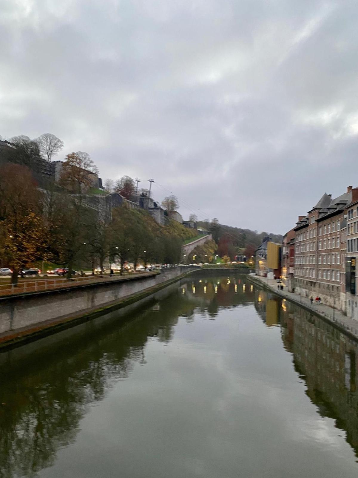 Appartement Lumineux, Idealement Situe - Enfants Bienvenus Namen Buitenkant foto