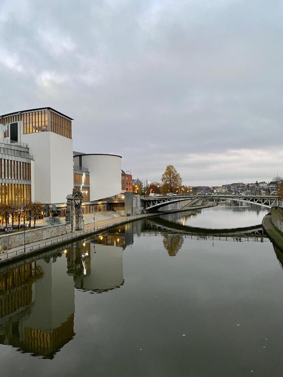 Appartement Lumineux, Idealement Situe - Enfants Bienvenus Namen Buitenkant foto